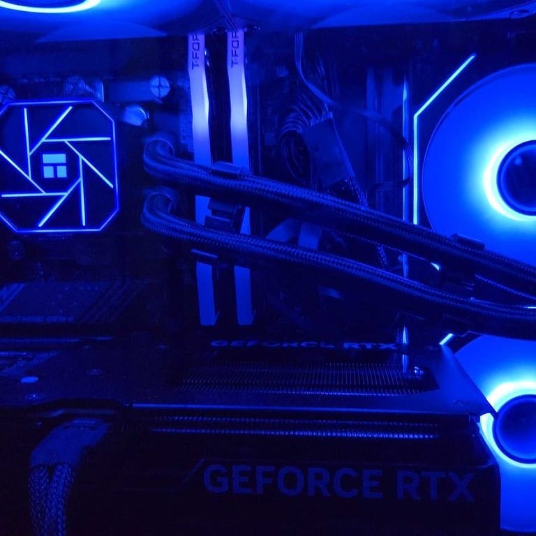 pc2-AMqDzGj6rKS83Rpz